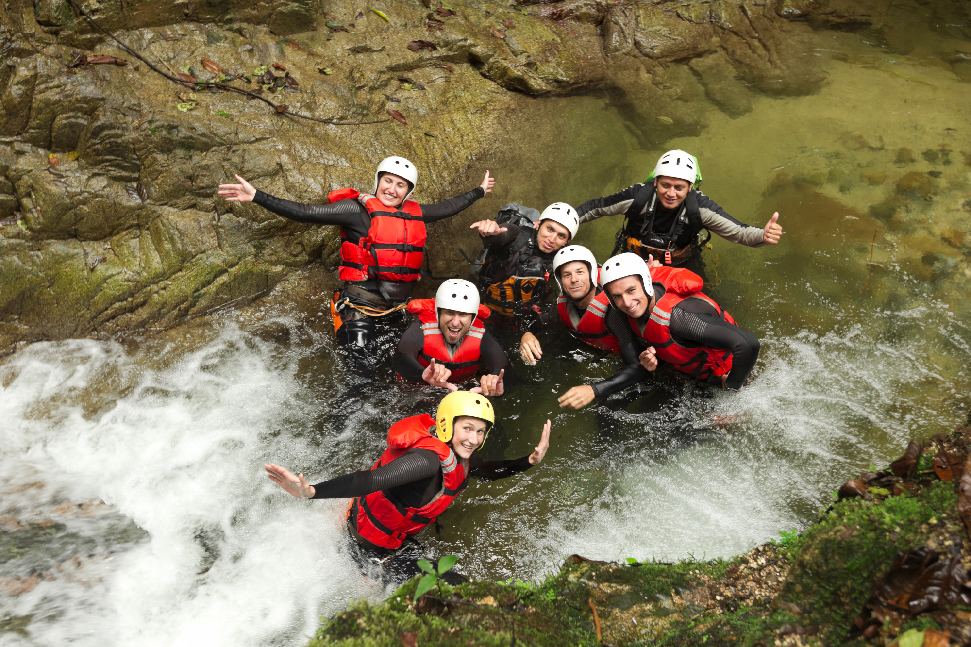 Canyoning slovenia je zelo popularna atrakcija